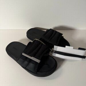 C2H4 Black Proton Alpha Sandals